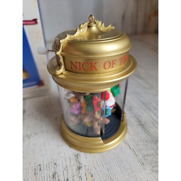 Hallmark NEW Kris‎ and the kringles wind up ornament Xmas - Picture 3 of 7